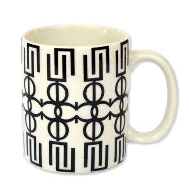 GREEK LETTERS CHAIN (WHITE/BLACK) – PORCELAIN MUG From “alpha” to “omega”